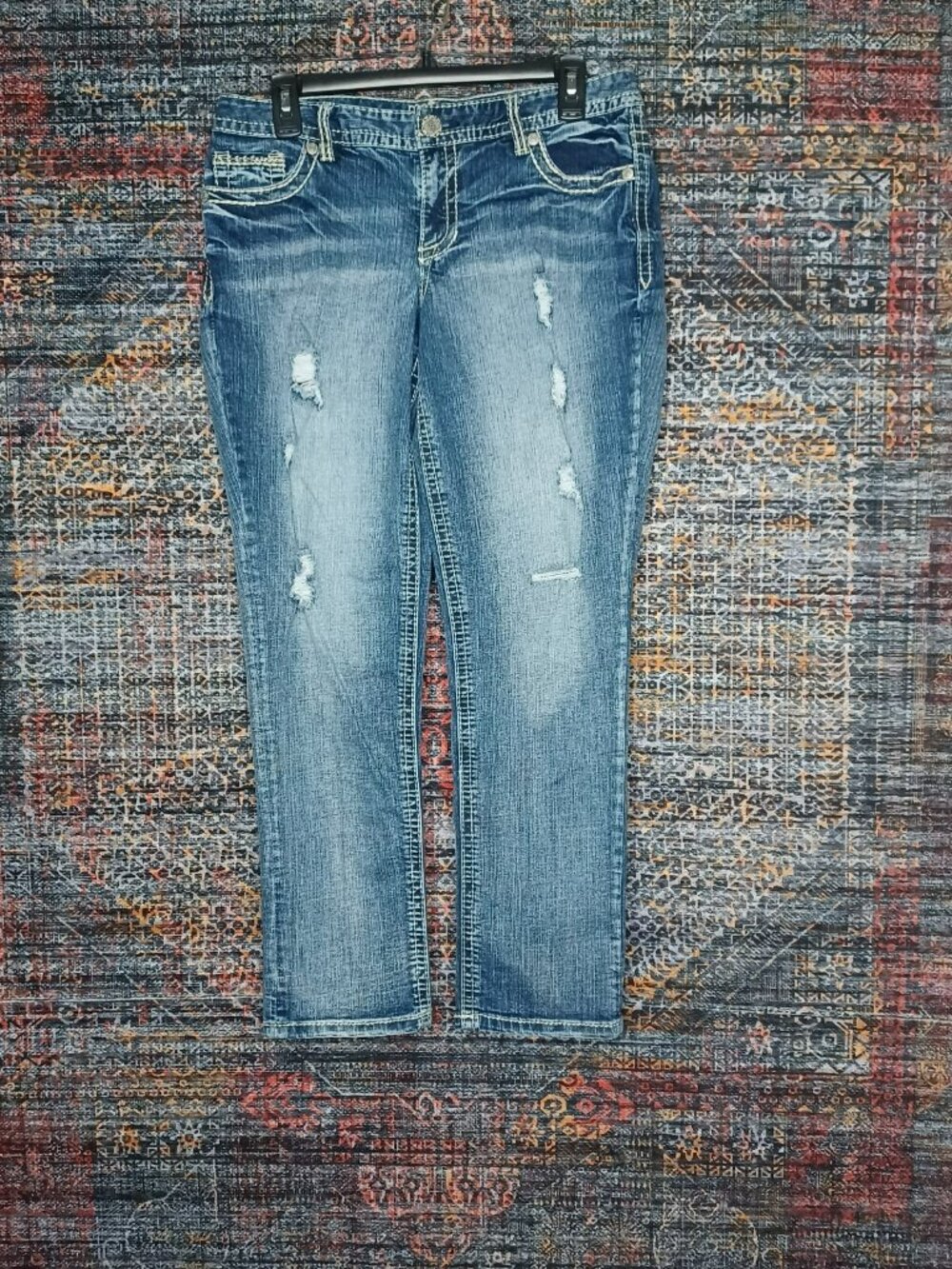 Maurices womens dark distressed rips stretch straight leg jeans 8x28 EUC